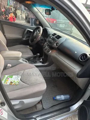 Toyota RAV4 2008 Silver