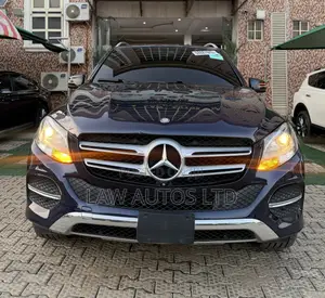 Mercedes-Benz GLE-Class 2017 Blue