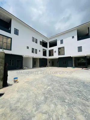 4bdrm Duplex in Omole Phase 1 Lagos for sale