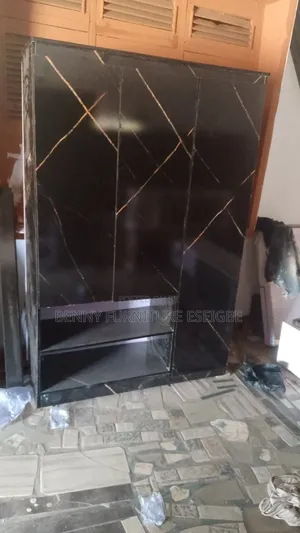 Wardrobe for Ur Home