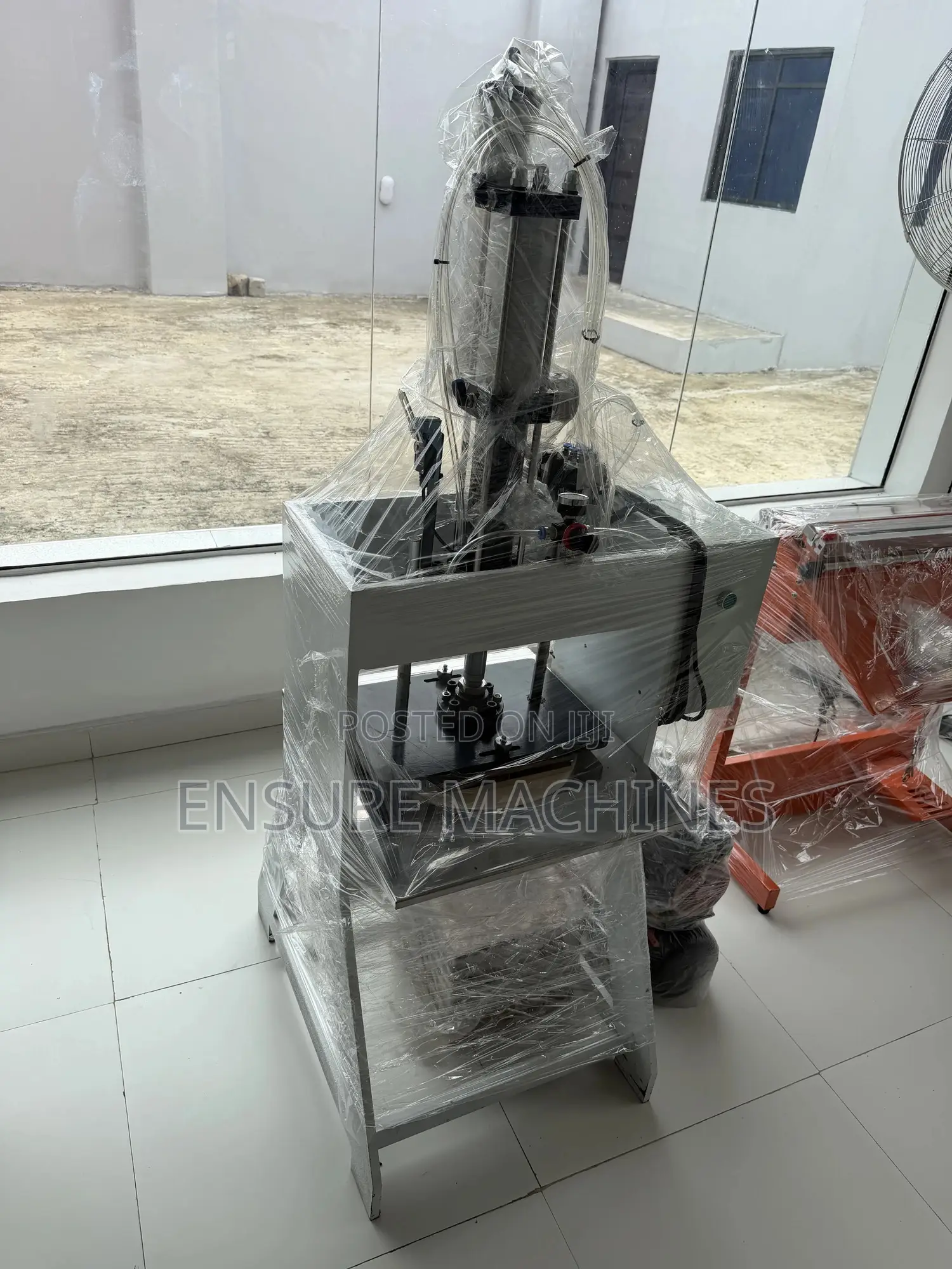 Nylon Punching Machine - Pneumatic Nylon Punching Machine