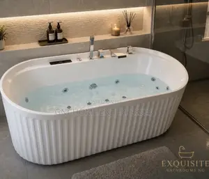 Single Jacuzzi Bath With Tap Mixer
