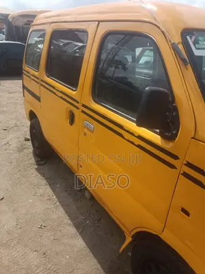 Suzuki Every 2005 Yellow
