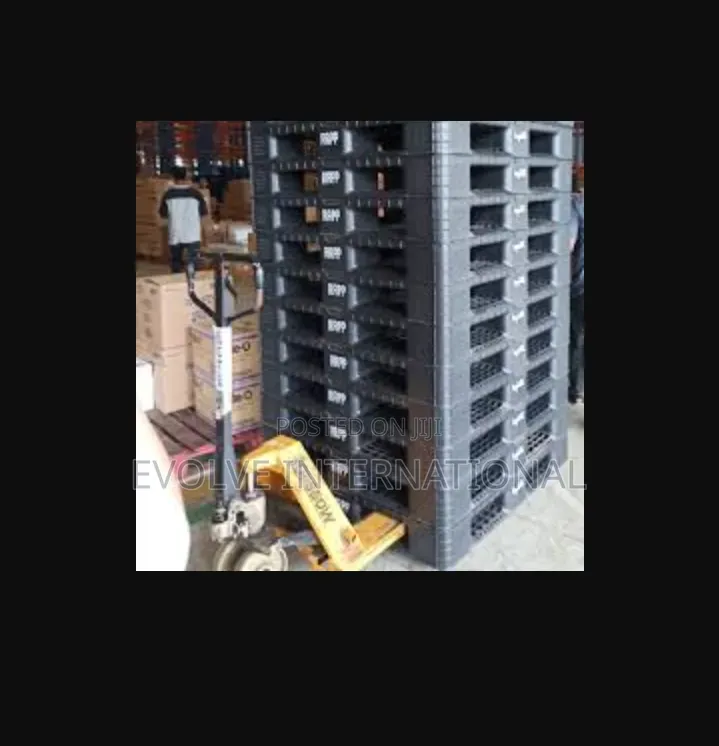 Warehouse Plastic Pallets