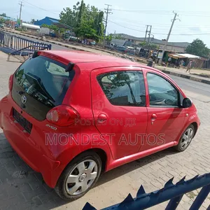 Toyota Aygo 1.4 D 5-Door 2006 Red