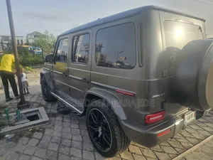 Mercedes-Benz G-Class G 63 AMG 2022 Gray