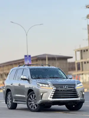 Lexus LX 570 AWD 2018