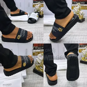 Aristocrats Luxury Carton Pam Slides — Premium Quality