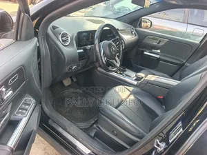 Mercedes-Benz GLA-Class 2021 Black