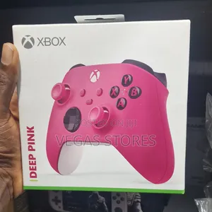 Xbox Series S Deep Pink Controller