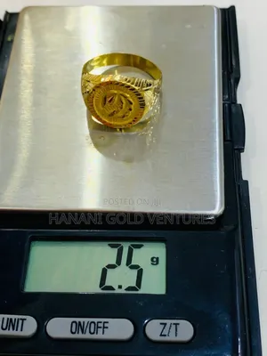 Pure 750 Fashion Ring Gold Available
