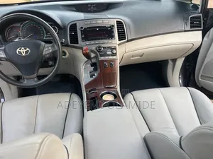 Toyota Venza 2011 Gray