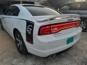 Dodge Charger 2013 White