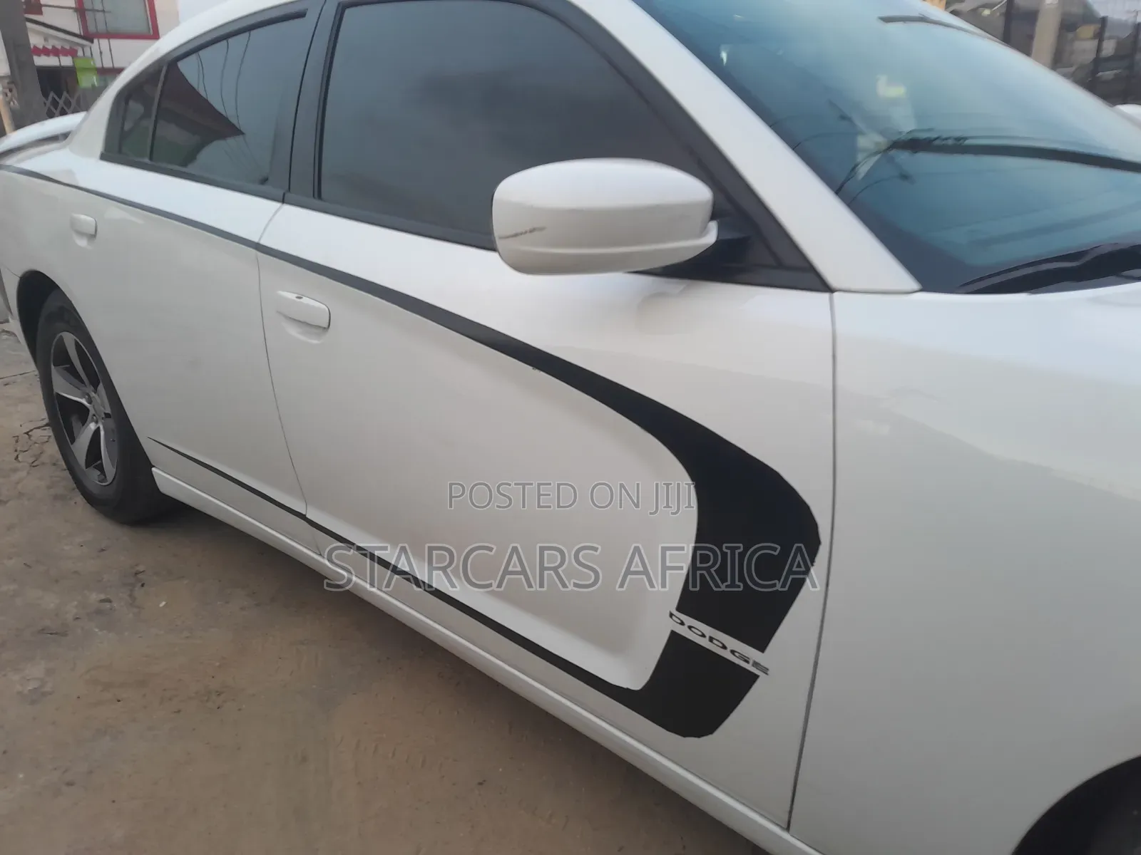 Dodge Charger 2013 White