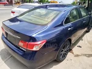 Lexus ES 350 2012 Blue