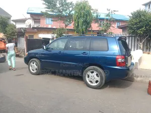Toyota Highlander 2006 Blue