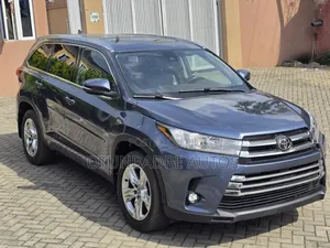 Toyota Highlander Limited 2019 Blue