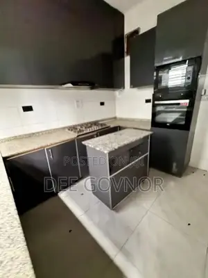 Furnished 3bdrm Townhouse / Terrace in Gra Ikota for rent