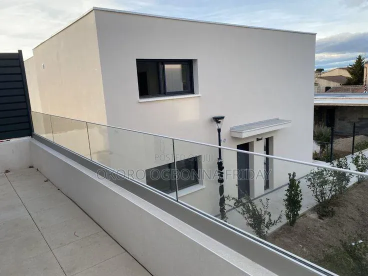 Plain Balcony Glass