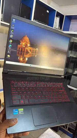 Laptop MSI Katana 15 24GB Intel Core i5 SSD 512GB