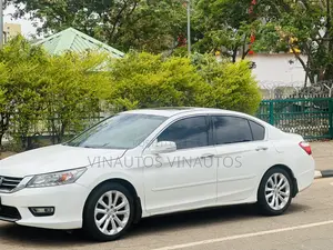 Honda Accord 2016 White