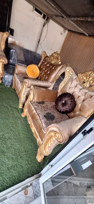 Royal Sofa