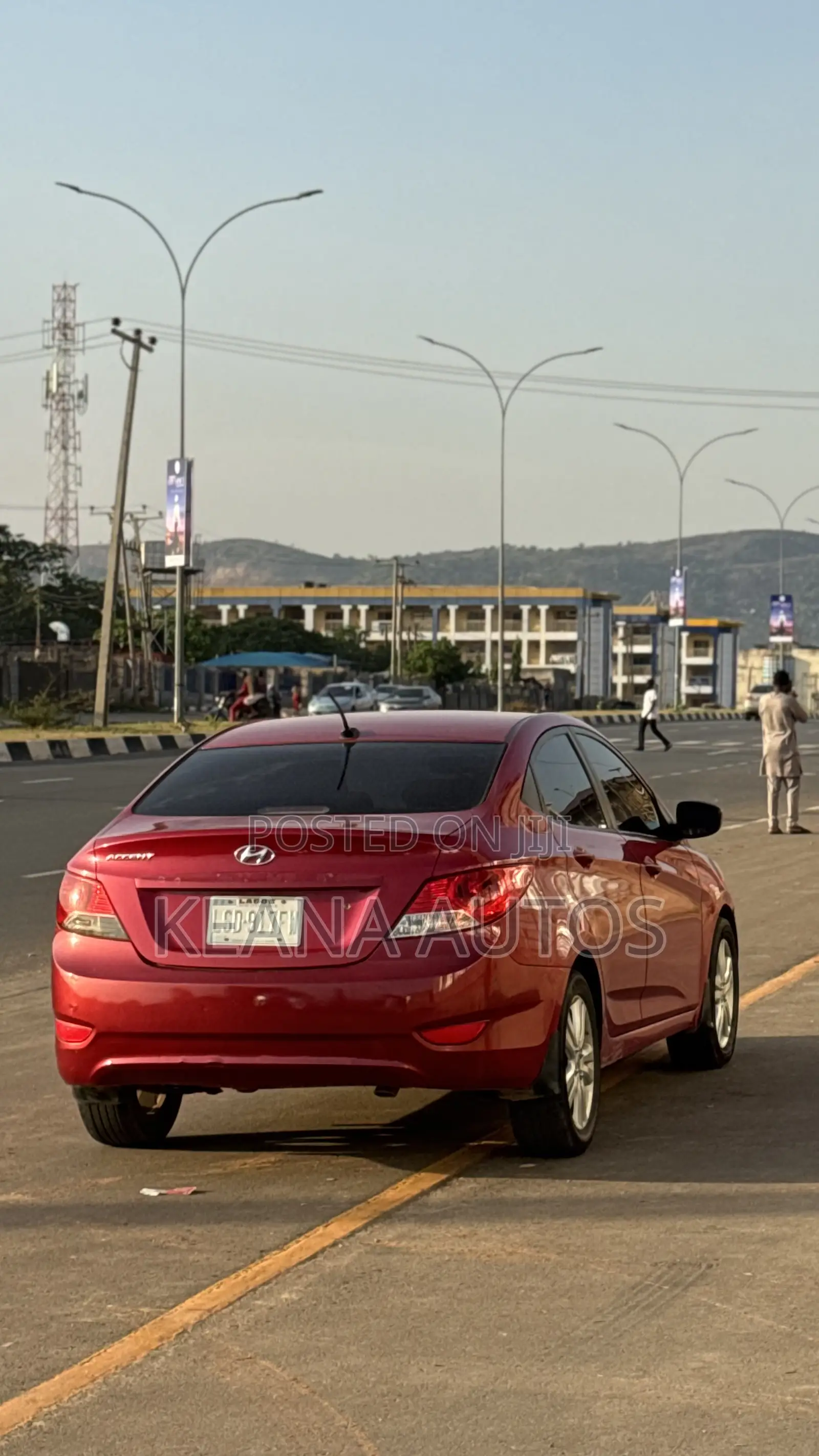 Hyundai Accent 2013