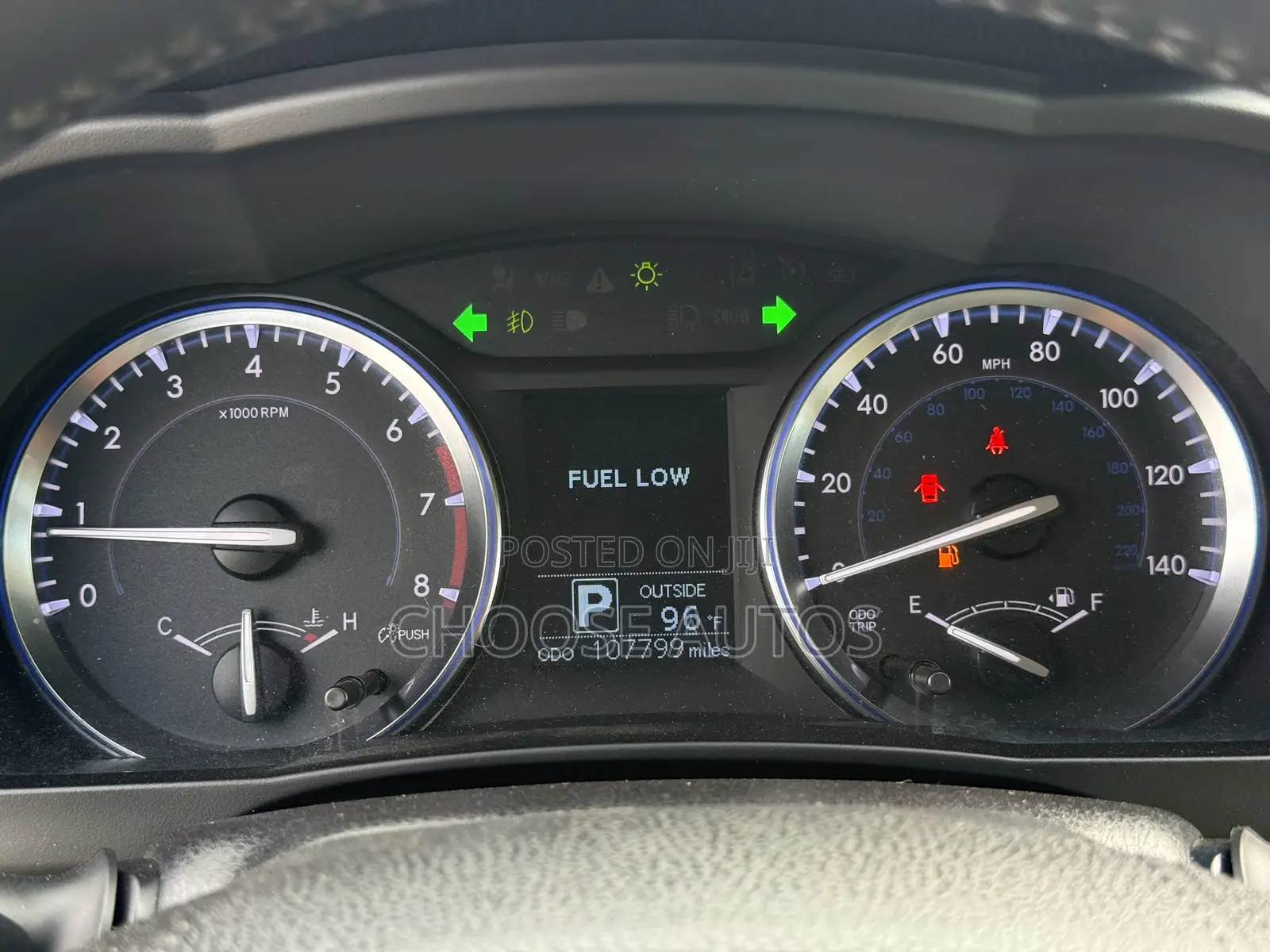 Toyota Highlander LE Plus 4dr SUV AWD (3.5L 6cyl 6A) 2015 Gold
