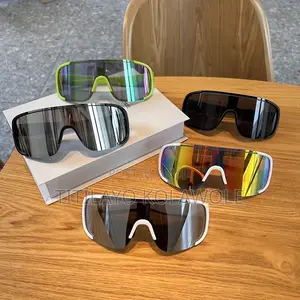 Stylish Unisex Oversized Sport Sunglasses (Uv Protection)