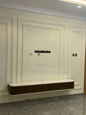 Tv Console Payment on Delivery