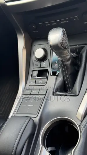 Lexus NX 200t FWD 2017 White