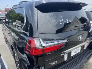 Lexus LX 570 (5 seats) AWD 2017 Black