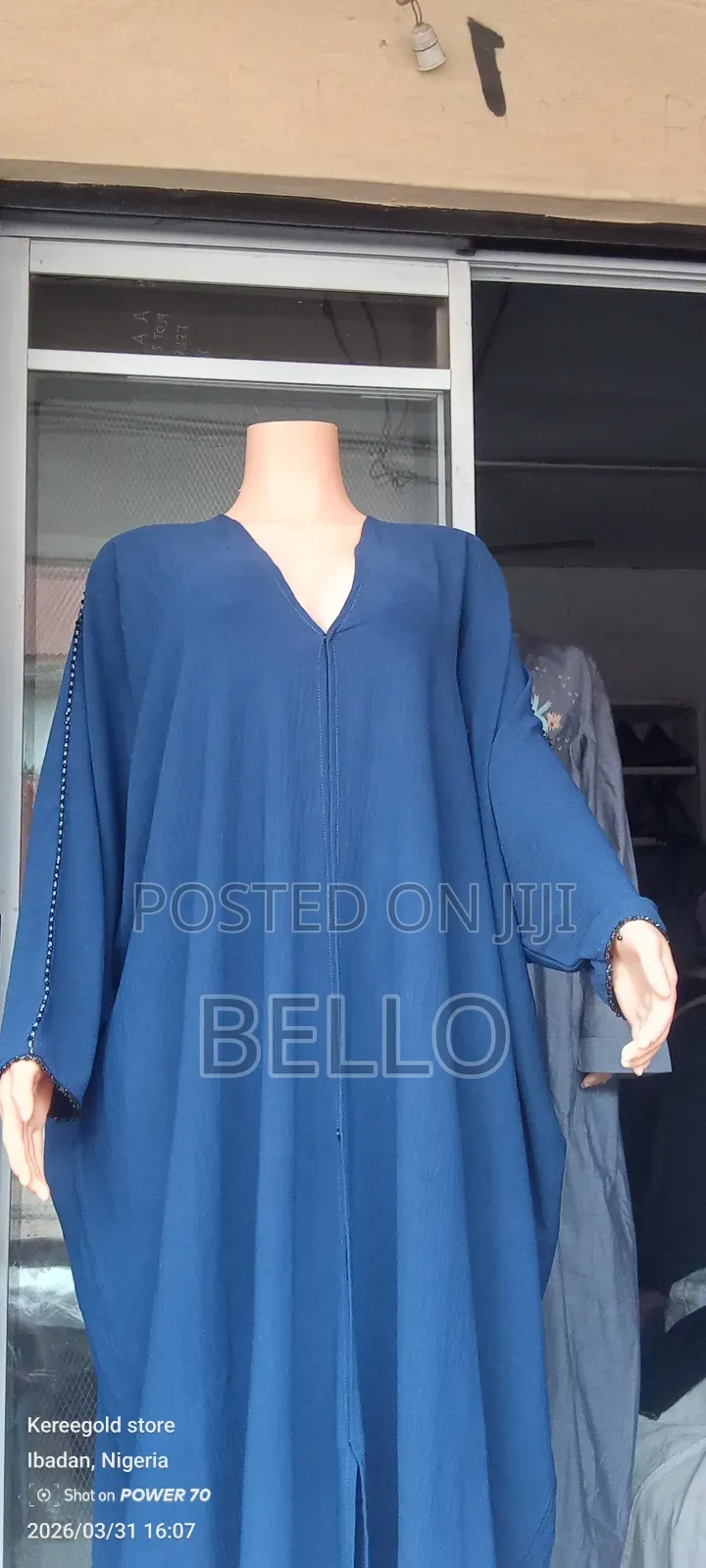 Dubai Thrift Abaya