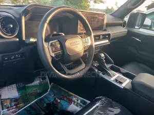 Toyota Land Cruiser Prado 2.4 Petrol 2024 White