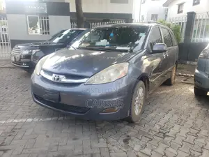 Toyota Sienna 2009 Blue