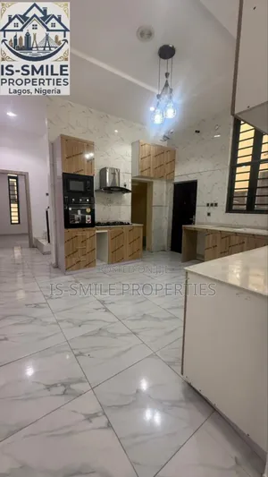 4bdrm Duplex in Ikota Gra, Off Lekki-Epe Expressway for rent