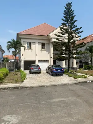 6bdrm Duplex in Nicon Town for sale