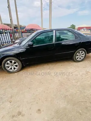 Toyota Camry Automatic 1999 Black
