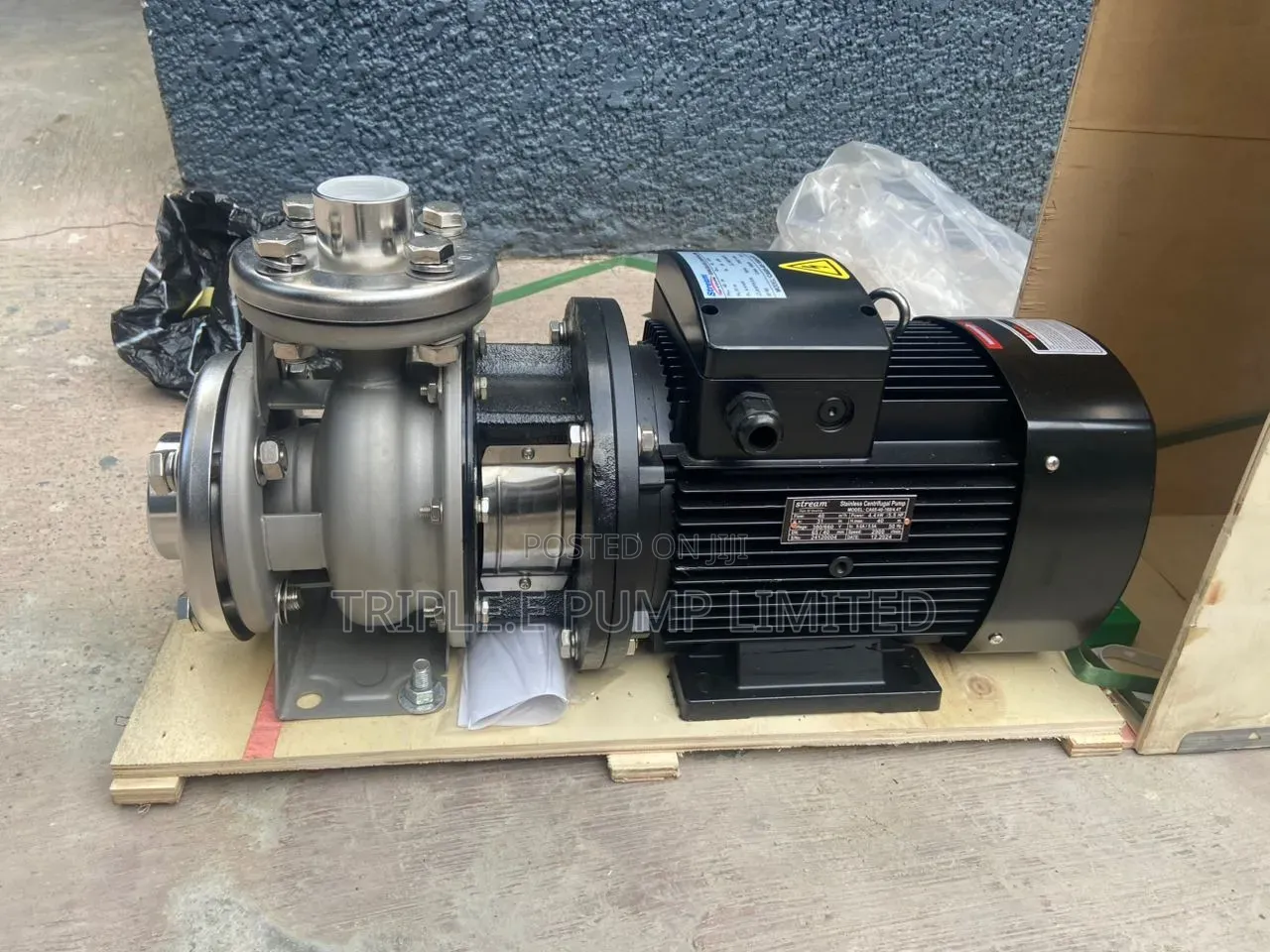 Nova Stainless Surface Pump