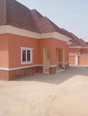 3bdrm Bungalow in Kubwa for sale