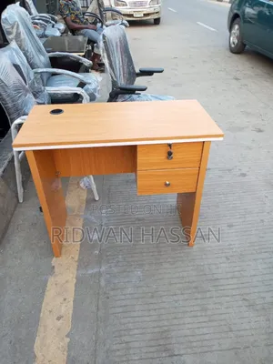 Brand New 3ft Table