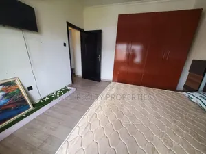 3bdrm Apartment in Lekki Phase1 for rent