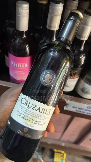 Cruzares Red Wine