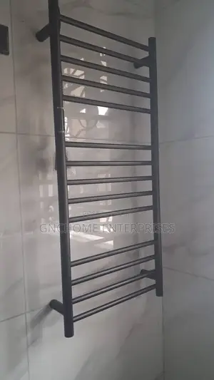 Black Electric Clothes Dryer