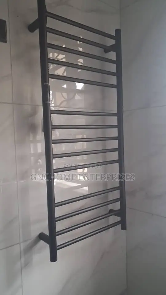 Black Electric Clothes Dryer