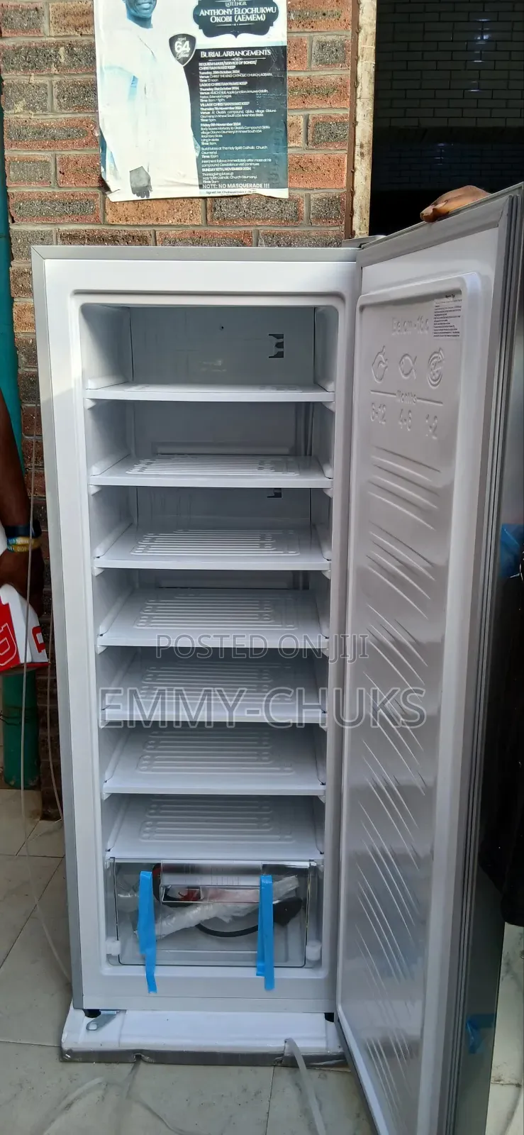 Ac and Dc Upright Freezer 7step