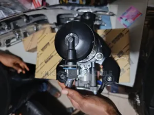 Air Lifting Pump Toyota Sequoia 2008-2018
