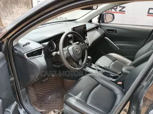 Toyota Corolla Cross 1.8 Petrol AWD 2022 Black