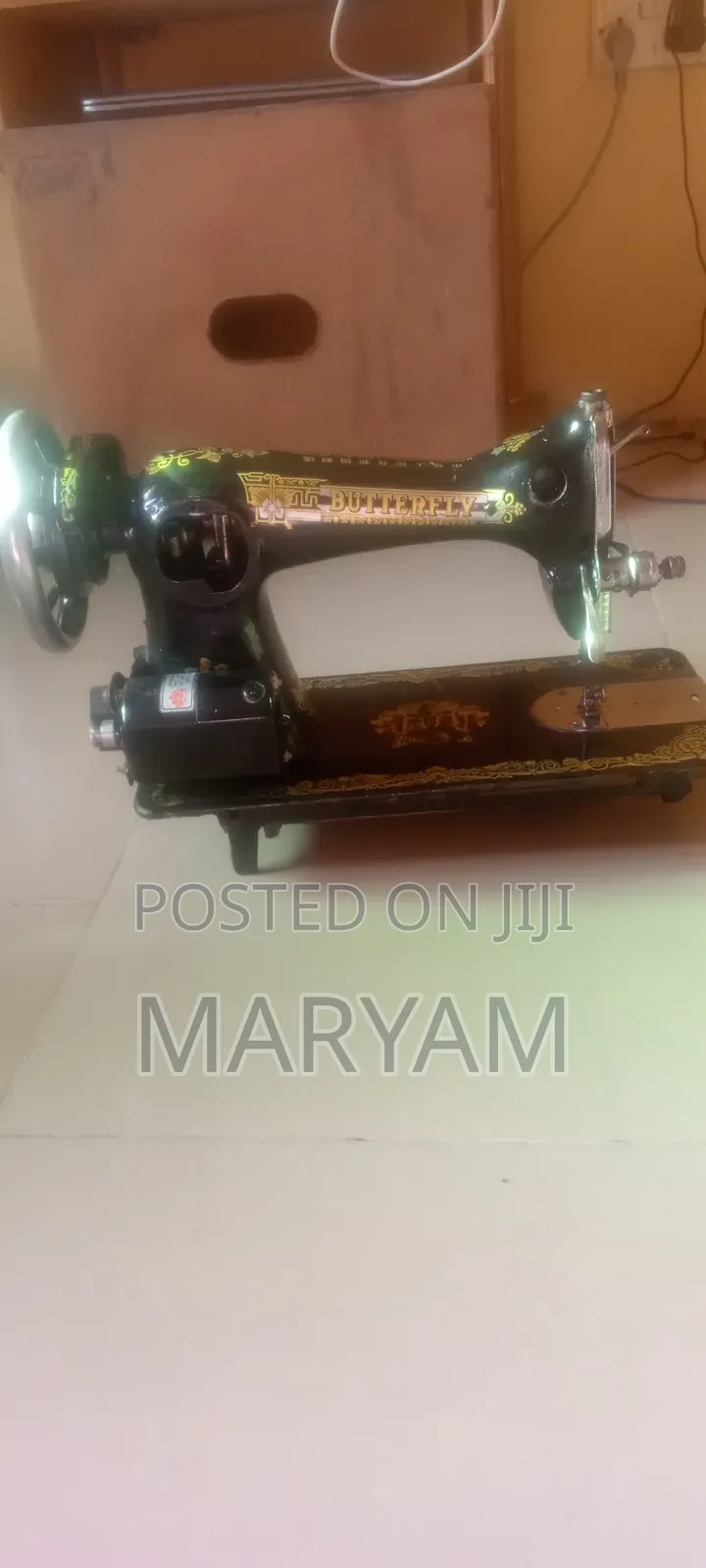 Black Head Manual Sewing Machine With Motor