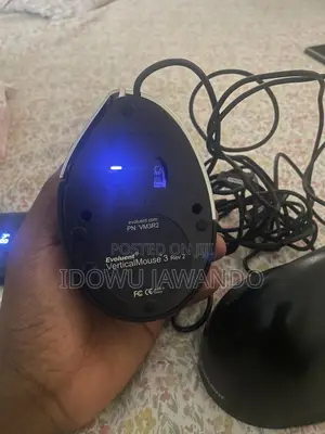 Vertical Ergonomic Mouse by Evoluent